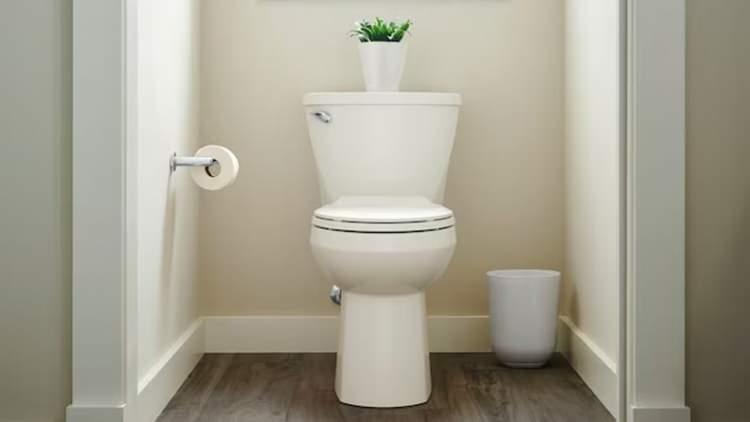<p><span style="color:#B22222"><strong>8) KLOZET ÜSTÜ SU DEPOSU VE BANYO ALANLARI</strong></span></p>