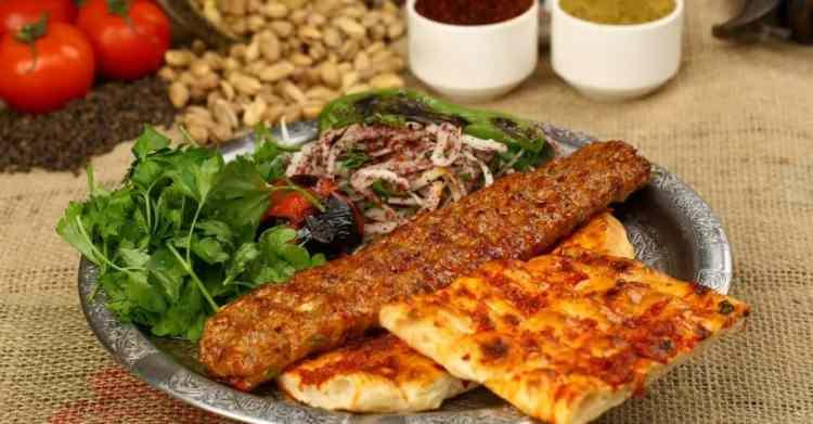 <p>Adana kebap: 3. sıra</p>
