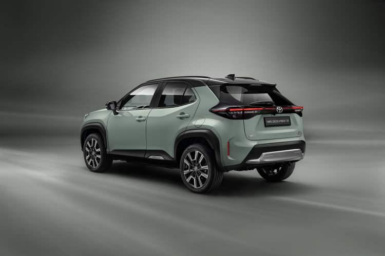 <p><strong>Versiyonu</strong>: 1.5 Hybrid Flame e-CVT. Fiyatı: 2.086.500 TL. <strong>Kampanyalı Fiyatı</strong>: 1.965.000 TL</p>

<p> </p>

<p><strong>Versiyonu</strong>: 1.5 Hybrid Flame X-Pack e-CVT. Fiyatı: 2.115.000 TL. <strong>Kampanyalı Fiyatı</strong>: 1.990.000 TL.</p>

<p> </p>
