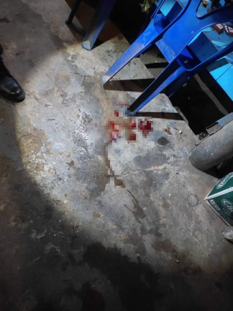<p>Yaralılar olay yerine gelen sağlık ekipleri tarafından çevrede bulunan hastanelere sevk edildi. </p>
