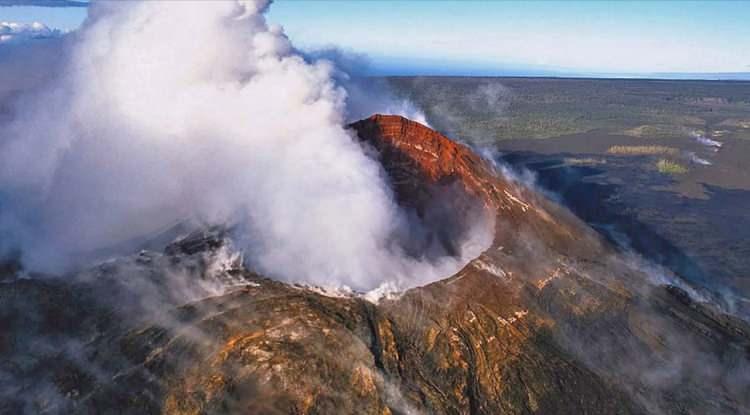 <p><strong>9. KILAUEA - HAWAII</strong></p>
