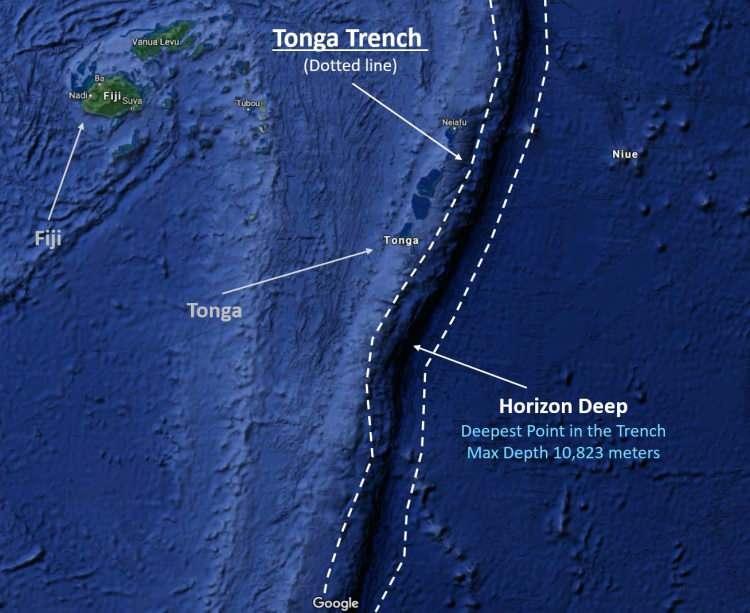 <p><span style="color:#B22222"><strong>10) TONGA ÇUKURU </strong></span><strong> | PASİFİK OKYANUSU</strong></p>