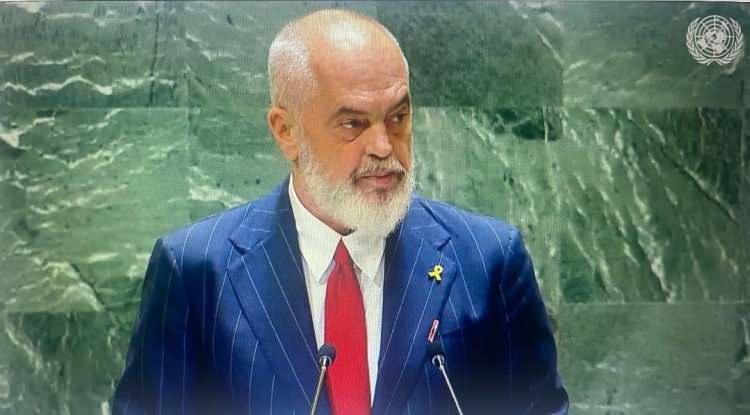 <p>Ayrıca, Rama'nın girişimleriyle Arnavutluk ile İsrail arasındaki doğrudan uçuşlar başlatıldı, iki ülke arasındaki turizm ve ekonomik işbirliği güçlendirildi. Rama, Arnavutluk’ta İsrail dostluğu ve Yahudi tarihiyle ilgili farkındalığın artırılmasına önem verdiklerini vurguladı.</p>
