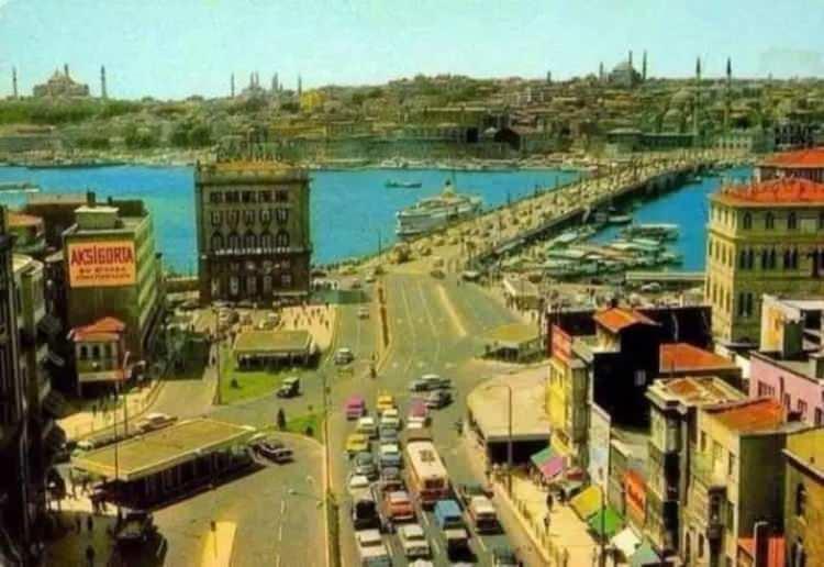 <p>Karaköy, 1965</p>
