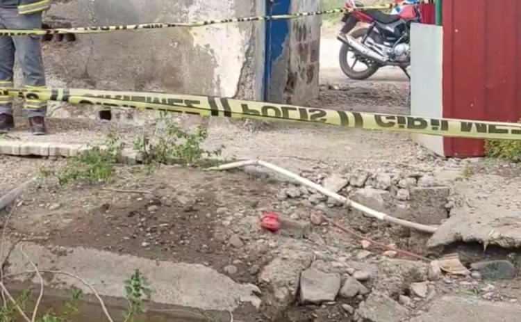 <p><span style="color:#A52A2A"><strong>9 Ş&Uuml;PHELİ G&Ouml;ZALTINA ALINDI&nbsp;</strong></span></p>

<p>Cumhuriyet Başsavcılığının talimatı ile 9 şahsın yakalanarak g&ouml;zaltına alındığı &ouml;ğrenildi.&nbsp;</p>
