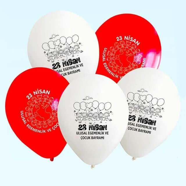 <p><span style="color:#FF0000"><strong>2 ve 3 Kıtalık 23 Nisan Şiirleri</strong></span></p>
