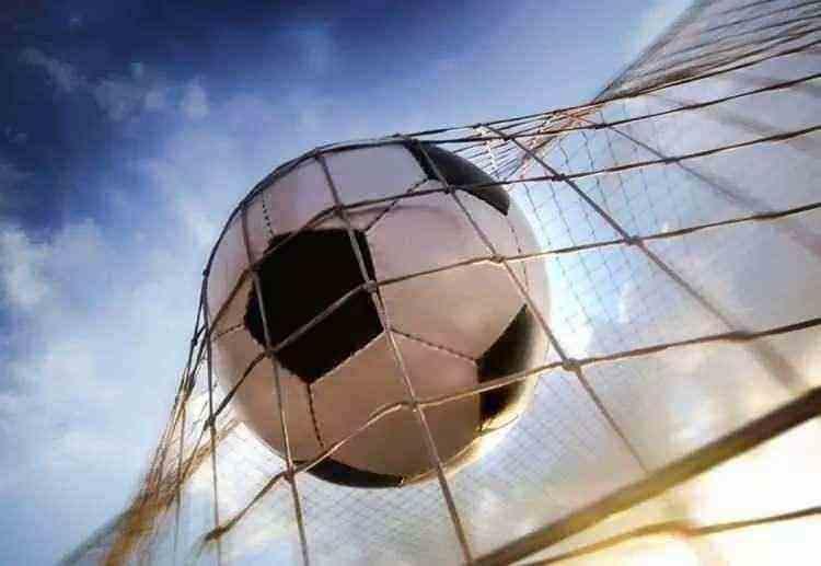 <p>Süper Lig'de asist krallığında ise güncel liste şu şekilde:</p>
