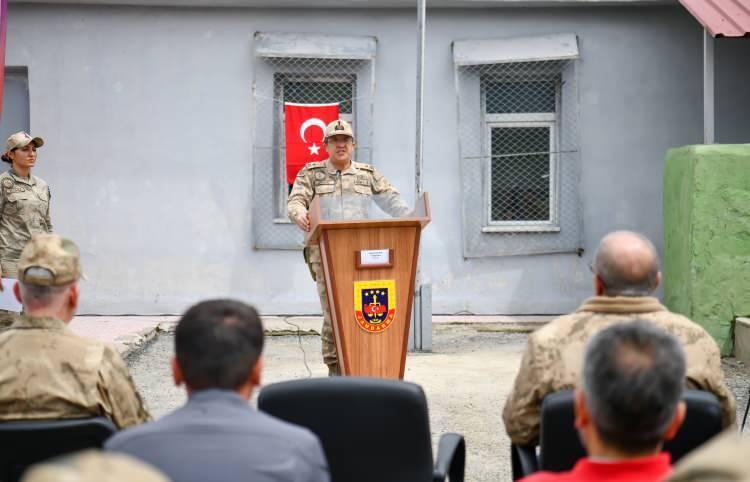 <p>Törene, İl Jandarma Komutanı Tuğgeneral Bülent Baykal, Nazımiye Kaymakamı Hüseyin Remzi Konak, askeri personel ve vatandaşlar katıldı.</p>
