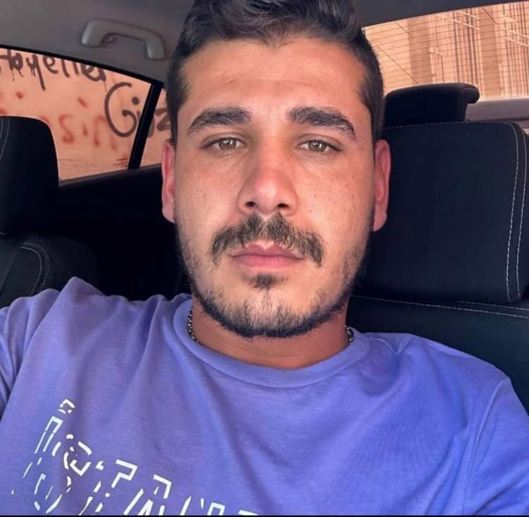 <p>Hastanedeki tedavisi süren ve servise alınan A.K.'nin hayati tehlikeyi atlattığı, sağ gözünü kurtarmak için ameliyat edileceği öğrenildi.</p>
<p> </p>