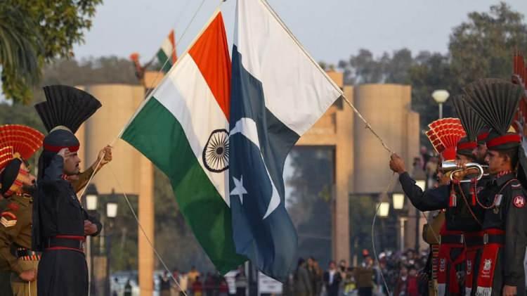 <p>Hindistan "İndus Suları Anlaşması"nı askıya almış ve Pakistan vatandaşlarına yönelik vize hizmetlerinin askıya alındığını, daha önce verilen tüm vizelerin iptal edildiğini duyurmuştu.</p>