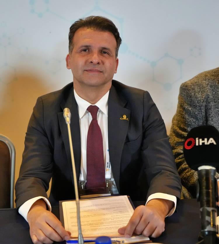 <p> </p>

<p>Prof. Dr. Karabulut ayrıca, gelecekte yapay zekâ ile kişiye özel yaşam tarzı önerilerinin daha net ve yönlendirici hale geleceğini de belirtti.</p>
