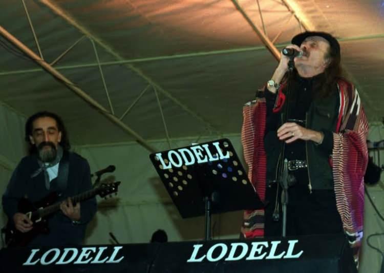 <p><span style="color:rgb(178, 34, 34)"><em>"Ben çok yakında öleceğim, bunu hissetmek değil, biliyorum. </em></span></p>
