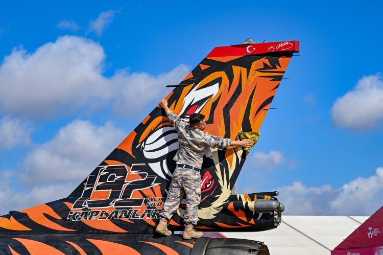 <p><span style="color:#B22222"><strong>İŞTE KKTC'DE DÜZENLENEN TEKNOFEST'TEN İLK GÖRÜNTÜLER!</strong></span></p>