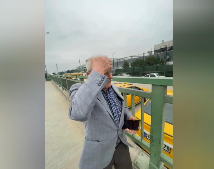 <p><strong><span style="color:rgb(178, 34, 34)">“OF ALLAH'IM ÇILDIRACAĞIM YA, ÇILDIRACAĞIM VALLAHİ”</span></strong></p>
<p>Gürhan Akgül'ün, <strong>"Dede, babaannem nerede?" </strong>sorusuna Hasan Akgül'ün, <strong>"Allah aşkına yapma ya, indi mi? Of Allah'ım çıldıracağım ya, çıldıracağım vallahi, çıldıracağım. Gülme oğlum, gülme" </strong>diyerek yanıt verdiği, Gürhan Akgül'ün,<strong> "Ara, ara insin"</strong> sözlerine Hasan Akgül'ün yaşadığı panikle başına vurup, <strong>"Nerede inecek oğlum, hiçbir yerde inmez. Bu araba başka yere gidiyor ya"</strong> dediği duyuldu.</p>
<p> </p>