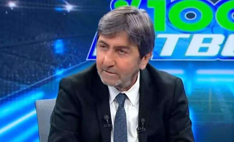 <p><strong>"Galatasaray, Trabzonspor'a kaybetse bak şimdi baskıya. Bunu ben düşündüm de, Fenerbahçeli oyuncular ve teknik ekip düşünmüyor demek ki."</strong></p>
