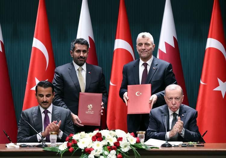<p>Trigunayat’a göre, Türkiye-Katar ekseninin yanı sıra Suudi Arabistan ve Birleşik Arap Emirlikleri'nin oluşturduğu yeni dış politika blokları, İslam ülkeleri arasındaki dengeleri önemli ölçüde değiştiriyor.</p>

<p> </p>
