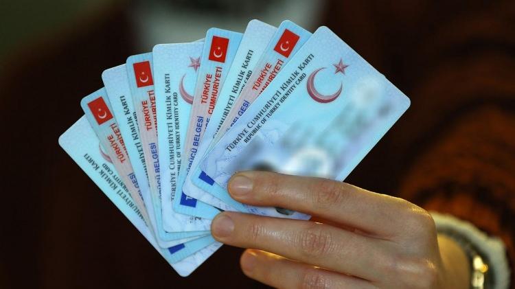 <p>2025 YILI EHLİYET YENİLEME ÜCRETLERİ AÇIKLANDI</p>
<p> </p>