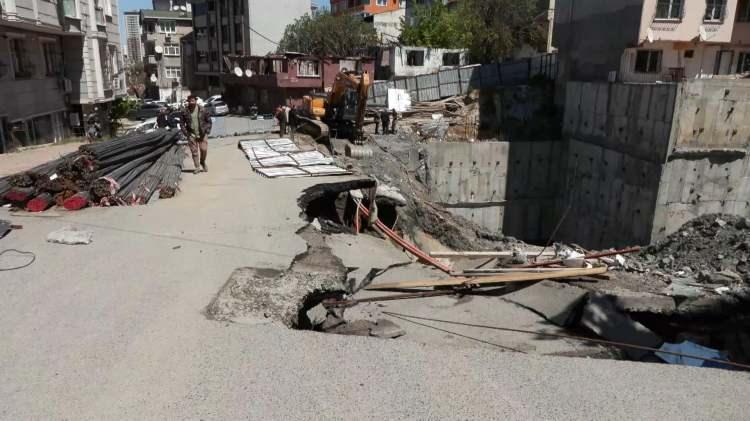 <p>Olayda ölen ya da yaralanan olmazken ,inşaat alanı güvenlik şeridiyle kapatıldı. </p>