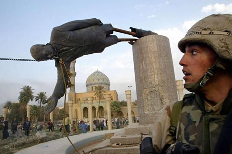 <p>2000'li yıllara geldiğimizde ise ABD'nin Irak'ı işgali ön plana çıkan en önemli savaşlardan biri. 2003 yılında Irak'ı işgal eden ABD, bunu Irak'la kalmayarak Afganistan'da da denedi.</p>
<p> </p>