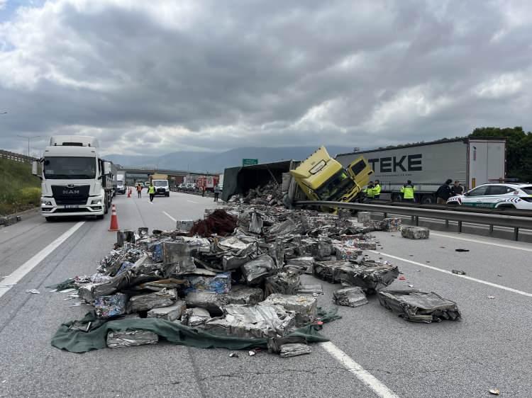 <p>İhbarla olay yerine itfaiye, sağlık ve jandarma ekibi sevk edildi. </p>