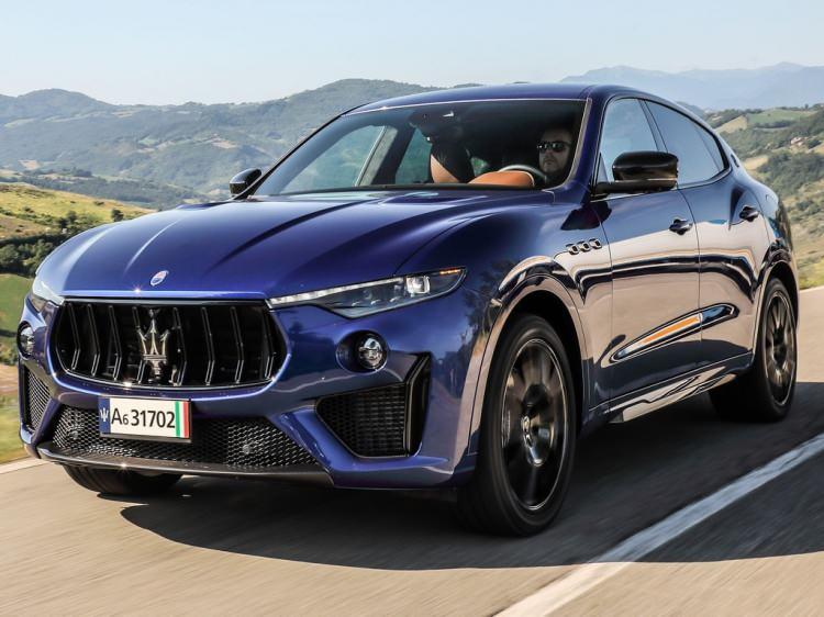 <p><span style="color:#B22222"><strong>6. MASERATI LEVANTE – YÜZDE 11,5 DÜŞTÜ</strong></span></p>
<p><br />
45 bin 413 dolardan 5 bin 898 dolar düşerek değer kaybı yaşadı.</p>