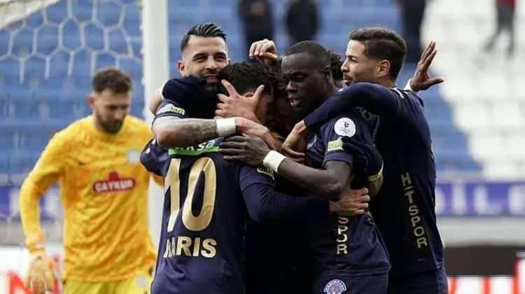 <p>(10) KASIMPAŞA: 49 PUAN</p>