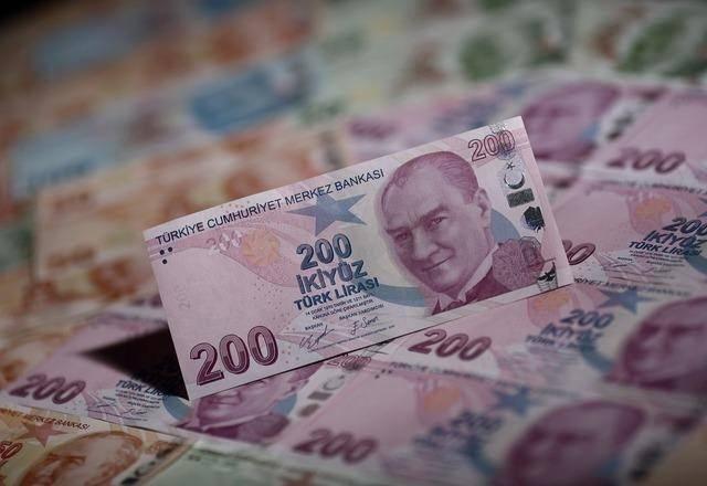<p>DOĞTAŞ: Kampanya kapsamında seçili ürünlerde tüm indirimlere ek % 10</p>
<p> </p>