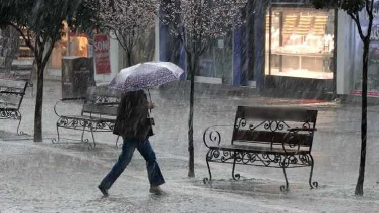 <p>AKDENİZ</p>

<p>Parçalı ve çok bulutlu, bölgenin iç ve yüksek kesimlerinin yerel sağanak ve gök gürültülü sağanak yağışlı geçeceği tahmin ediliyor.</p>

<p> </p>

<p>ADANA 16°C, 31°C</p>

<p>Parçalı ve çok bulutlu, kuzey kesimleri yarın (Cuma) öğle saatlerinden sonra yerel sağanak ve gök gürültülü sağanak yağışlı</p>

<p> </p>

<p>ANTALYA 19°C, 27°C</p>

<p>Parçalı ve az bulutlu</p>

<p> </p>

<p>BURDUR 13°C, 29°C</p>

<p>Parçalı, yer yer çok bulutlu, yarın (Cuma) öğle saatlerinden sonra yerel sağanak ve gök gürültülü sağanak yağışlı</p>

<p> </p>

<p>HATAY 17°C, 30°C</p>

<p>Parçalı ve az bulutlu</p>
