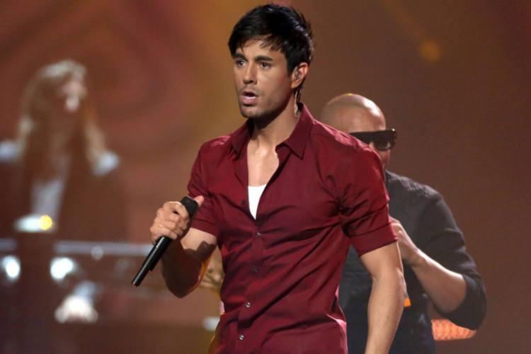 <p><span style="color:#000000"><strong>Konser öncesi Hürriyet gazetesine özel bir röportaj veren Iglesias, Türkiye'ye dair anılarını paylaşmayı ihmal etmedi. </strong></span></p>