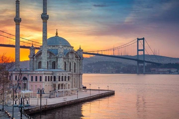 <p>Endeksa'nın Nisan ayı verilerine göre, İstanbul’un bazı mahallelerinde ortalama konut değeri 70 milyon TL’ye dayandı. </p>