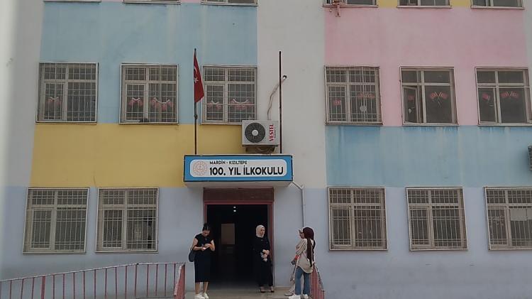 <p>Kaçan şüphelinin yakalanması için çalışmalar sürüyor.</p>

<p> </p>
