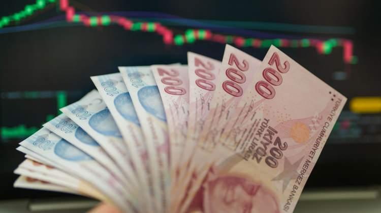 <p>Mevduat bankaları yeni müşteri çekebilmek ve diğer bankalarla bu sayede rekabet edebilmek adına faizsiz kredi dağıtmayı sürdürüyor.</p>
<p> </p>