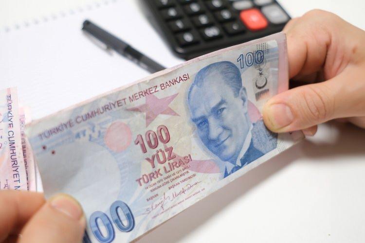 <p>7516.02 Diğer T&uuml;t&uuml;n Hazırlayıcılar Ve T&uuml;t&uuml;n İmal İş&ccedil;ileri</p>

<p>7516.03 Diğer T&uuml;t&uuml;n İşleyicileri</p>

<p>7516.04 Enfiye İmal İş&ccedil;isi</p>

<p>7516.05 Pipo T&uuml;t&uuml;n&uuml; Hazırlama İş&ccedil;isi (Elle)</p>

<p>7516.06 Pipo T&uuml;t&uuml;n&uuml; Presleme İş&ccedil;isi (Elle)</p>

<p>7516.07 Puro İmal İş&ccedil;isi (Elle)</p>

<p>7516.08 Puro Kurutma Fırını İş&ccedil;isi</p>

<p>7516.09 T&uuml;t&uuml;n Ayırma İş&ccedil;isi</p>

<p>7516.10 T&uuml;t&uuml;n Harman İş&ccedil;isi</p>

<p>7516.11 T&uuml;t&uuml;n Islah İş&ccedil;isi</p>

<p>7516.12 T&uuml;t&uuml;n Soyma İş&ccedil;isi)</p>

<p>7516.13 T&uuml;t&uuml;n Teknolojisi M&uuml;hendisi (T&uuml;t&uuml;n Eksperi)</p>

<p>7521.01 Ağa&ccedil; Değerlendiricisi</p>

<p>7521.02 Ağa&ccedil; İla&ccedil;lama İş&ccedil;isi (Ağa&ccedil; İşlemede)</p>

<p>7521.03 Diğer Ağa&ccedil; İşlem İş&ccedil;ileri</p>

<p>7521.04 &Ccedil;elik Kapı Mobilya İşlemecisi</p>

<p>7521.05 Ağa&ccedil; Emprenye İş&ccedil;isi</p>

<p>7521.06 Ağa&ccedil; Kurutma İş&ccedil;isi</p>

<p>7522.01 Ahşap İskelet&ccedil;i</p>

<p>7522.02 Ahşap Karoserci</p>

<p>7522.03 Ağa&ccedil; Araba (Talika) Yapımcısı</p>

<p>7522.04 Depolama Tankı İmalat İş&ccedil;isi (Ağa&ccedil;)</p>

<p>7522.05 Diğer Mobilya İş&ccedil;ileri</p>

<p>7522.06 Diğer Mobilyacılar Ve İlgili İş&ccedil;iler</p>

<p>7522.07 Diğer &Uuml;retim Nezaret&ccedil;i Ve Ustabaşıları (Ağa&ccedil;)</p>

<p>7522.08 Fı&ccedil;ı İmalat İş&ccedil;isi (Ağa&ccedil;)</p>

<p>7522.09 Ahşap Kenar Bantlama Makinesi Operat&ouml;r&uuml;</p>

<p>7522.10 Ahşap Kakmacı</p>

<p>7522.11 Kaplamacı-Ahşap</p>

<p>7522.12 Maket İş&ccedil;isi-Ahşap</p>

<p>7522.13 Mark&ouml;r-Ağa&ccedil;</p>
