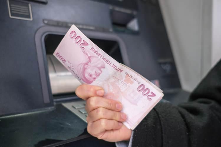 <p>8142.21 Plastik Katlamalı Kutu Makinesi Operat&ouml;r&uuml;</p>

<p>8142.22 Plastik Silindir Kutu Makinesi Operat&ouml;r&uuml;</p>

<p>8142.23 Metalize Plastik Makinesi Operat&ouml;r&uuml;</p>

<p>8142.24 Plastik Boru İmal İş&ccedil;isi</p>

<p>8142.25 Polistren Yalıtım Malzemesi İmal İş&ccedil;isi</p>

<p>8142.26 Strafor Enjeksiyon Makinesi Operat&ouml;r&uuml;</p>

<p>8142.27 Plastik Enjeksiyon Sorumlusu</p>

<p>8142.28 Plastik Profil &Uuml;retim Operat&ouml;r&uuml; (Ekstr&uuml;zyon)</p>

<p>8142.29 Plastik Şişirme Film &Uuml;retim Operat&ouml;r&uuml; (Ekstr&uuml;zyon)</p>

<p>8142.30 Koli Bandı Kesme Makinesi Operat&ouml;r&uuml;</p>

<p>8142.31 Plastik Ekstr&uuml;zyon Makinesi Operat&ouml;r&uuml; (Ekstr&uuml;der)</p>

<p>8142.32 Pvc Folyo Kaplama(Sarma) Makinesi Operat&ouml;r&uuml;</p>

<p>8142.33 Plastik Doğrama Montaj Elemanı</p>

<p>8142.34 Tekne Ustası (Polyester)</p>

<p>8142.35 Sentetik &Ccedil;uval İmal Makinesi Operat&ouml;r&uuml;</p>

<p>8142.36 Plastik Geri D&ouml;n&uuml;ş&uuml;m Makinesi Operat&ouml;r&uuml;</p>

<p>8142.37 Plastik Kırma Makine Operat&ouml;r&uuml;</p>

<p>8142.38 Pvc Folyo Kesme Makinesi Operat&ouml;r&uuml;</p>

<p>8142.39 Bodinoz Makinesi Operat&ouml;r&uuml;/Ambalaj-Poşet İmalat</p>

<p>8142.40 End&uuml;striyel Hava Yastığı İmal İş&ccedil;isi</p>

<p>8142.41 Plastik Enjeksiyon Kalıp&ccedil;ısı</p>

<p>8142.42 Plastik Şişirme Kalıp&ccedil;ısı</p>

<p>8142.43 Plastik Film İşleme Operat&ouml;r&uuml;</p>

<p>8142.44 Tıbbi Malzeme İmal İş&ccedil;isi</p>

<p>8142.45 Ultrasonik Kaynak Makinesi Operat&ouml;r&uuml;</p>

<p>8142.46 Plastik Modelleme Elemanı</p>

<p>8142.47 Poli&uuml;retan Makinesi Operat&ouml;r&uuml;</p>

<p>8142.48 Plastik Film Kesim Makinesi Operat&ouml;r&uuml;</p>

<p>8143.01 Karton Ve Mukavva Makinesi Operat&ouml;r&uuml; (Yapıştırma</p>

<p>8143.02 Karton Ve Mukavva Kutu İmal İş&ccedil;isi (Makine İle)</p>

<p>8143.03 Karton Astarlama Makinesi Operat&ouml;r&uuml;</p>
