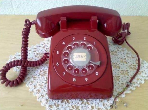 <p><span style="color:#B22222"><strong>&Ccedil;EVİRMELİ TELEFON</strong></span></p>
