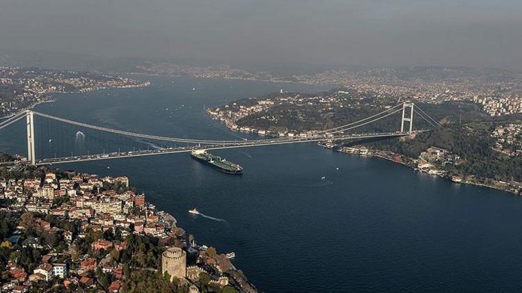 <p><strong><span style="color:rgb(178, 34, 34)">İSTANBUL’UN EN PAHALI MAHALLELERİ</span></strong></p>
<p>İstanbul’un Beşiktaş, Sarıyer, Beykoz ve Üsküdar gibi prestijli ilçelerinde yer alan mahalleler, yüksek metrekare fiyatlarıyla dikkat çekiyor. </p>