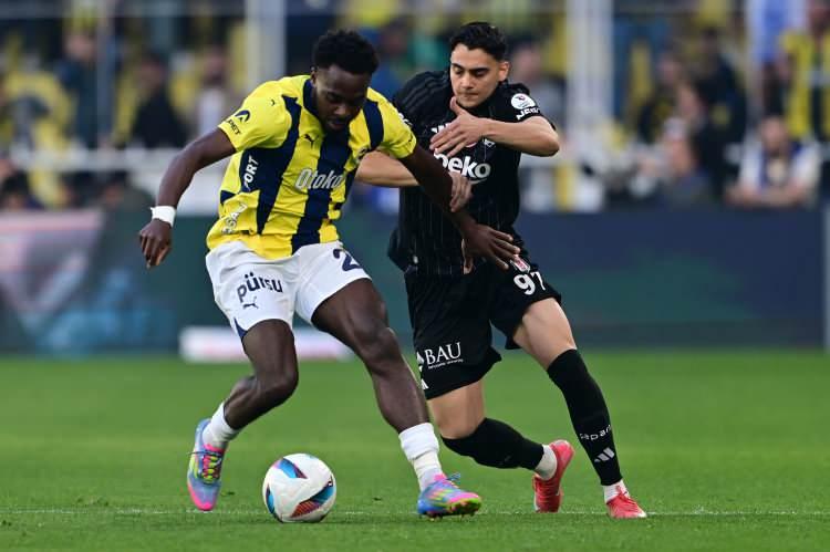 <p>Süper Lig'de Fenerbahçe ile Beşiktaş arasında oynanan derbi Avrupa basınında da geniş bir yer buldu.</p>