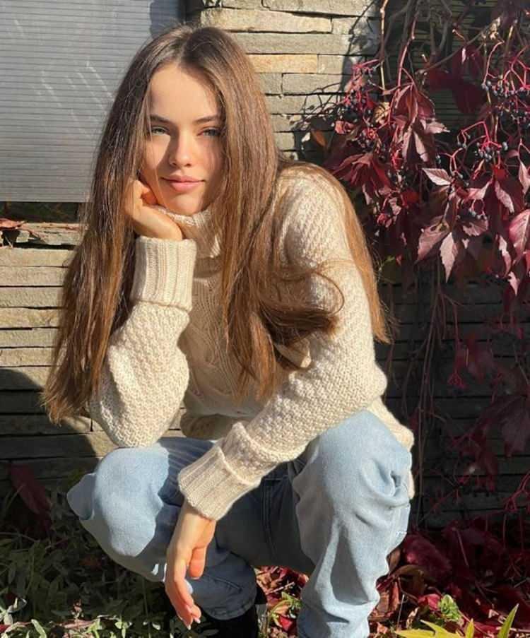 <p>2014 yılında Women Daily Magazine tarafından ''Yaşayan en güzel kız çocuğu'' seçilen Kristina Pimenova artık 19 yaşında. </p>
<p> </p>