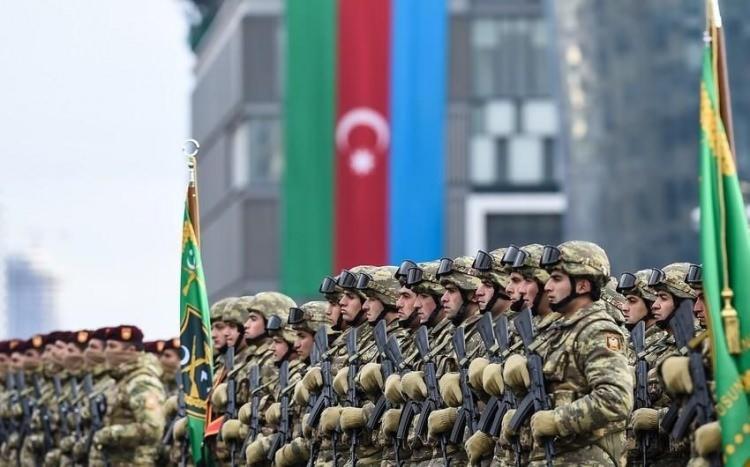 <p><span style="color:#B22222"><strong>25)  AZERBAYCAN</strong></span></p>
