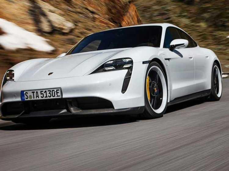 <p>2. Porsche Taycan</p>