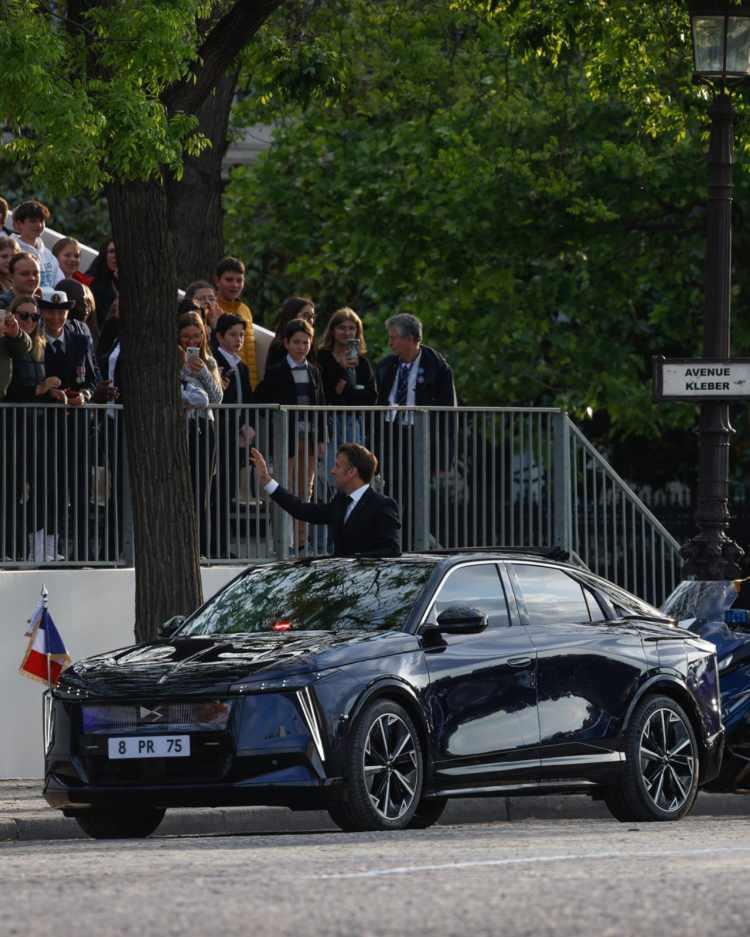 <p>Presidential DS No8, 21-25 Mayıs'ta Grand Palais'de düzenlenecek olan 'Revelations' el sanatları bienalinde de sergilenecek.</p>