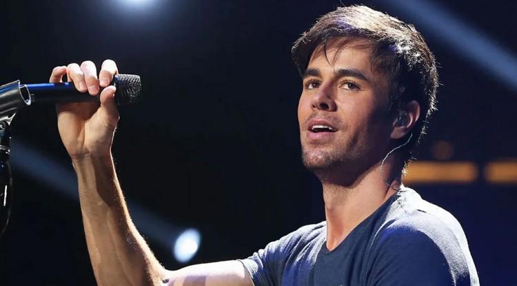 Enrique Iglesias'tan tüyleri diken diken eden itiraf: Ezan sesini özledim!