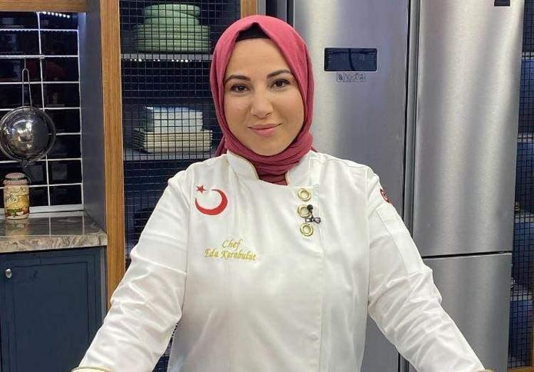 <p>TAKİPÇİLERİNDEN YORUM YAĞDI</p>
<p>MasterChef yarışmacısının zaÜnlü ismin fit görünümüne; 'maşallah çok güzel zayıflamışsın', 'inanamadım', 'nasıl bu kadar güzel zayıfladın şahane yakışmış', 'gençleşmiş resmen' gibi yorumlar yapıldı.</p>