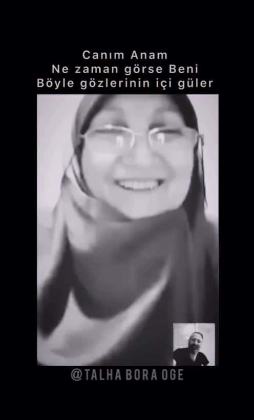<p><strong>TALHA BORA ÖGE</strong></p>
<p>"Hem kendi Canım Anamın Hem Can KayınValidemin Hem de Canım Fatmamın ve tüm annelerle anne adaylarının günü kutlu ola hürmetle muhabbetle"</p>