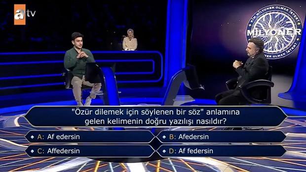 <p>Programda 200 bin TL'lik soruda "Özür dilemek için söylenen bir söz" anlamındaki sözün doğru yazımı yarışmacıya soruldu.</p>
<p> </p>