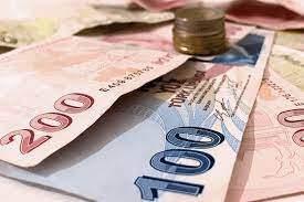 <p><strong>11 BİN 500 TL</strong></p>