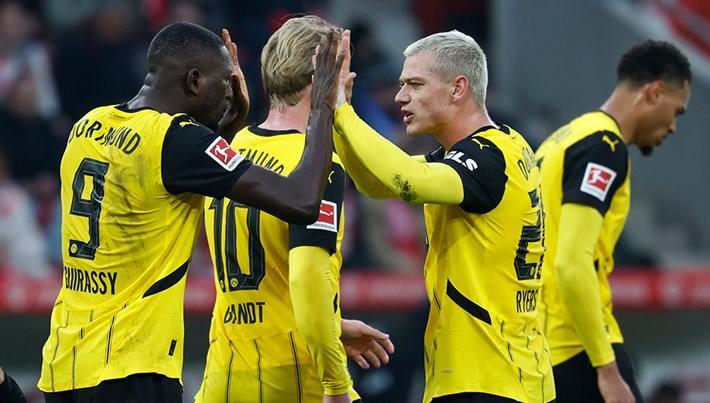 <p>8- Borussia Dortmund (3 sıra yükseldi)</p>