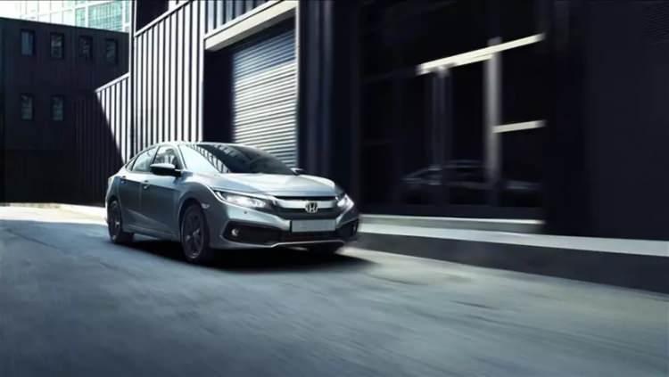 <p><strong>HONDA-</strong></p>

<p> </p>

<p>Türkiye'de en çok satın alınan otomobil markalarının başında yer alan Honda'nın 2025 yılının Nisan ayında herhangi bir sıfır otomobil kredi kampanyası bulunmuyor.</p>
