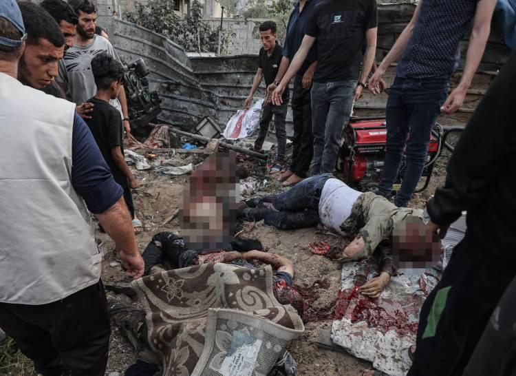 <p> İsrail ordusunun, sabah saatlerinden bu yana Gazze Şeridi’ne düzenlediği aralıksız hava saldırılarında 140 Filistinlinin şehit olduğu, çok sayıda kişinin yaralandığı belirtildi.</p>