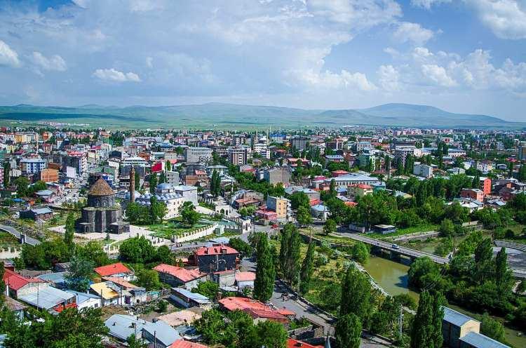 <p>81- Bingöl : 94.19</p>
<p>80- Siirt : 94.52</p>
<p>79- Hakkari : 95.16</p>
<p>78- Artvin :95.36</p>
<p>77- Kars : 95.84</p>
<p>76- Bitlis :95.96</p>
<p>75- Ağrı : 96.06</p>
<p>74- Düzce : 96.26</p>
<p>73- Iğdır : 96.69</p>
<p>72- Amasya : 96.88</p>
<p>71- Erzincan : 96.97</p>
<p> </p>